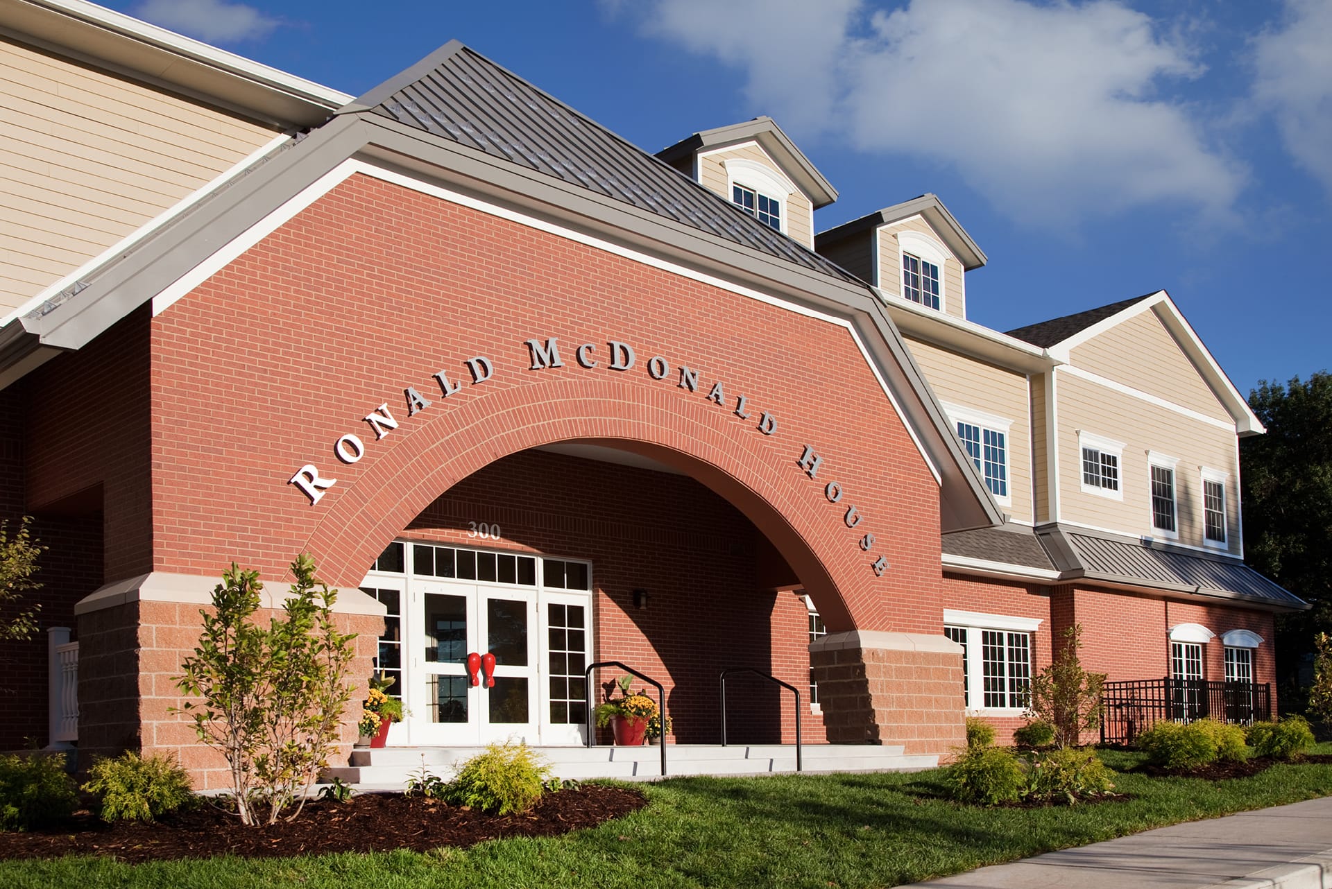 Ronald McDonald House @ Mercy St. Louis Architecture Interior Design