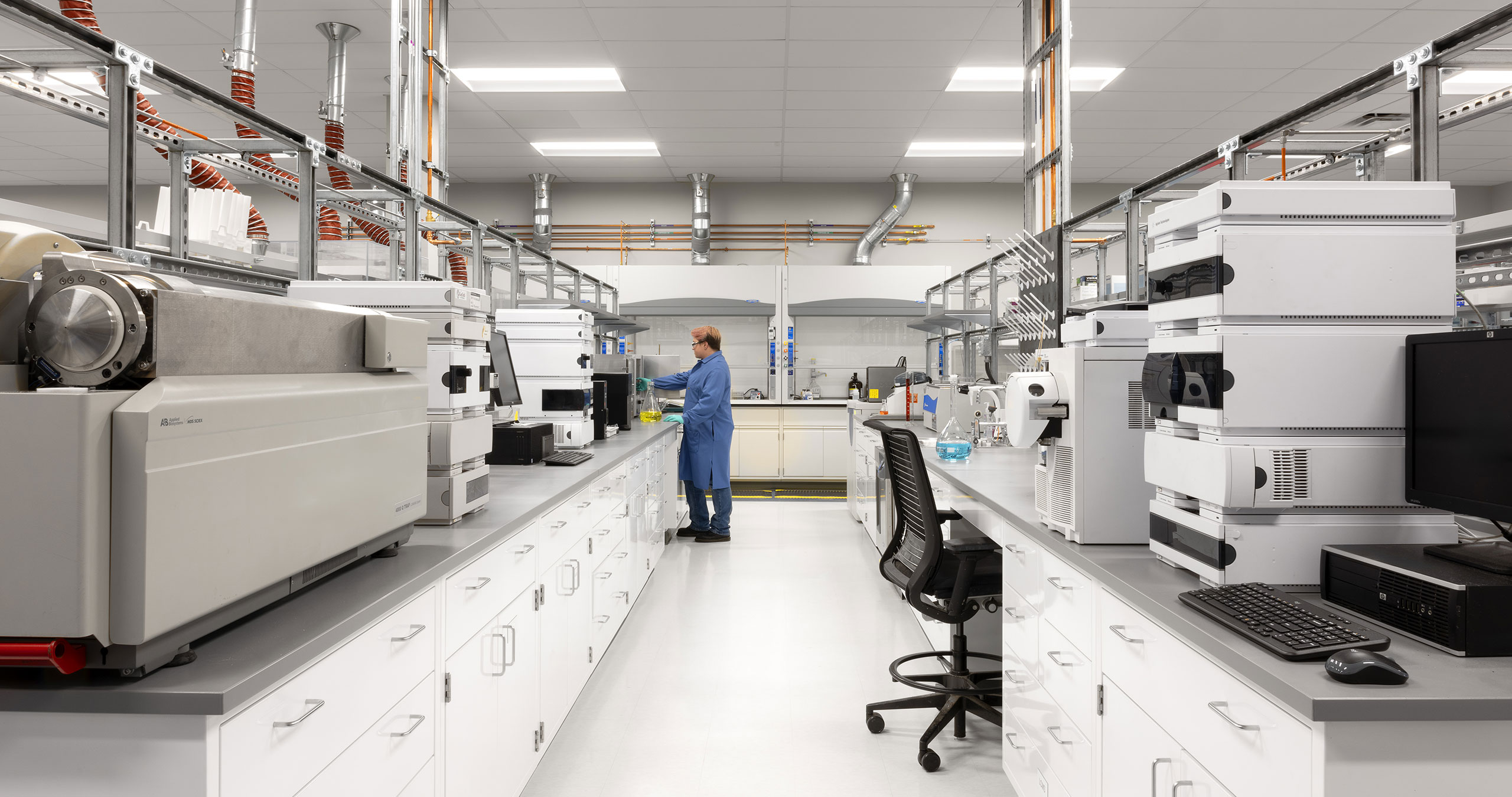 1_header-novus-international-lab novus international workplace interior design architecture